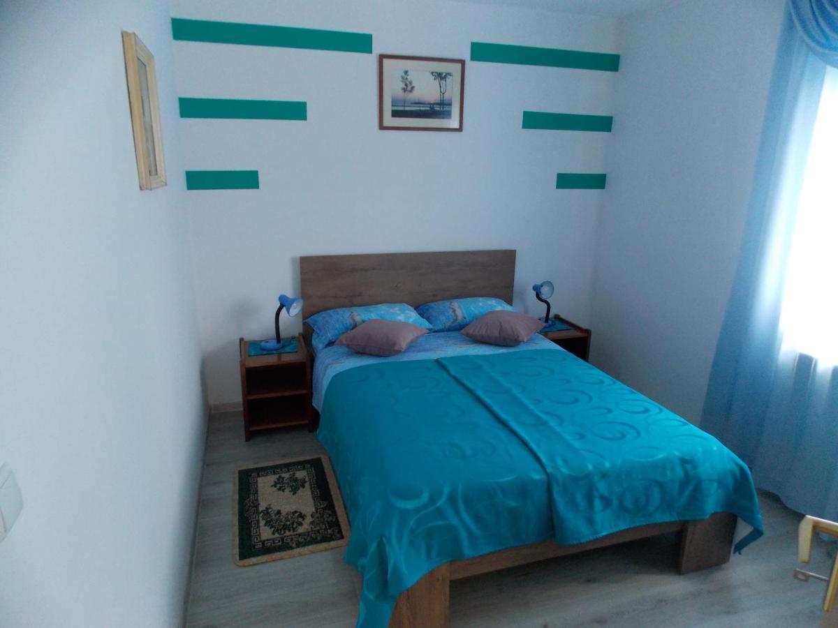 Hanifa Apartmani 로비니 외부 사진
